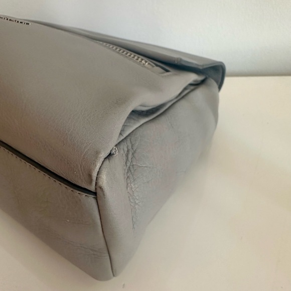 Givenchy Medium Pandora Flap Handbag Gray - Picture 14 of 16